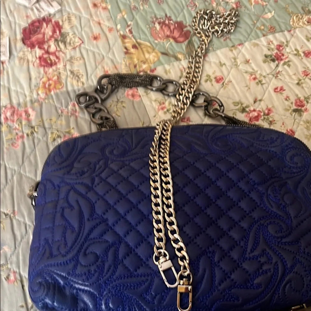Versace bag - Picture 15 of 16